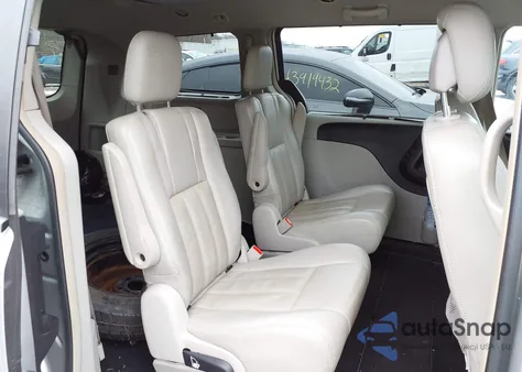 2012 Chrysler Town & Country Touring-L z USA, uszkodzony, nr VIN 2C4RC1CG0CR170835